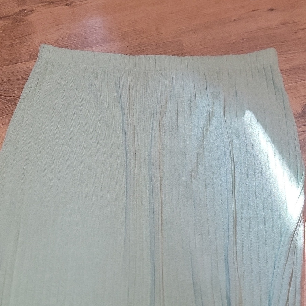 LuLaRoe Kayla Ribbed Single Slit Maxi - Picture 5 of 5